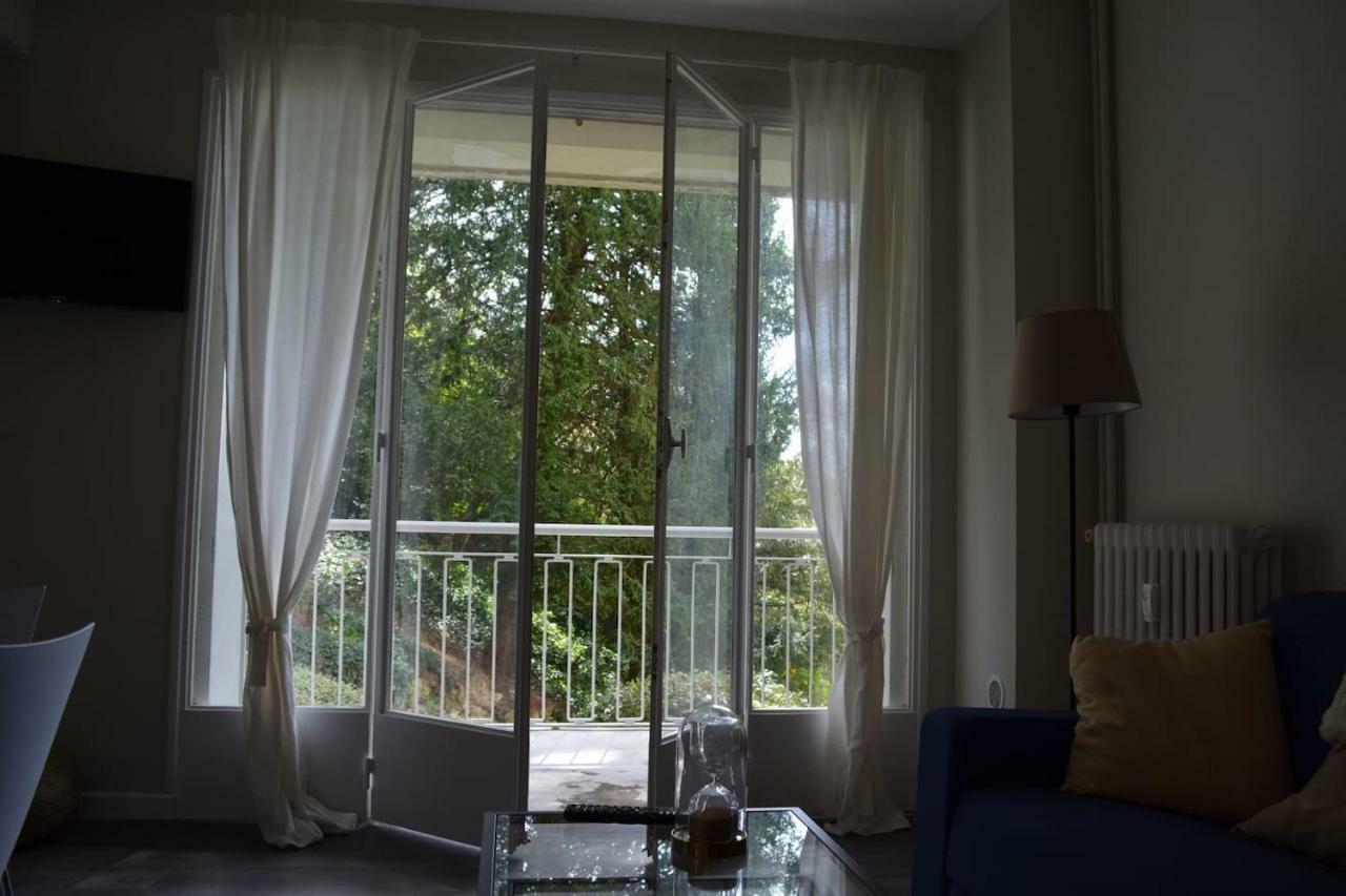 Sejourpoitiers ★ Appartement Lumineux ★ 1 Chambre Separee ★ 300M De La Gare Et Acces Direct Au Coeur Historique Екстериор снимка