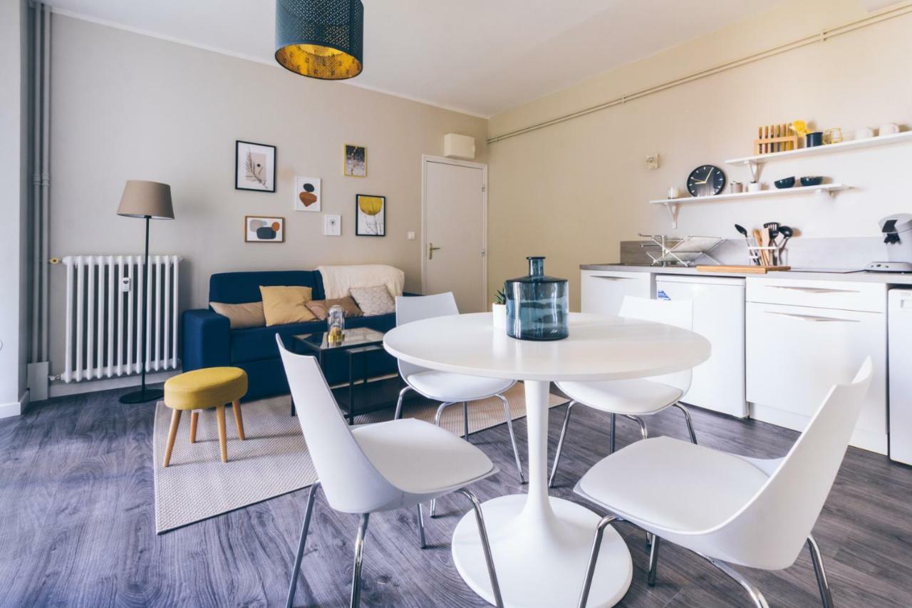 Sejourpoitiers ★ Appartement Lumineux ★ 1 Chambre Separee ★ 300M De La Gare Et Acces Direct Au Coeur Historique Екстериор снимка